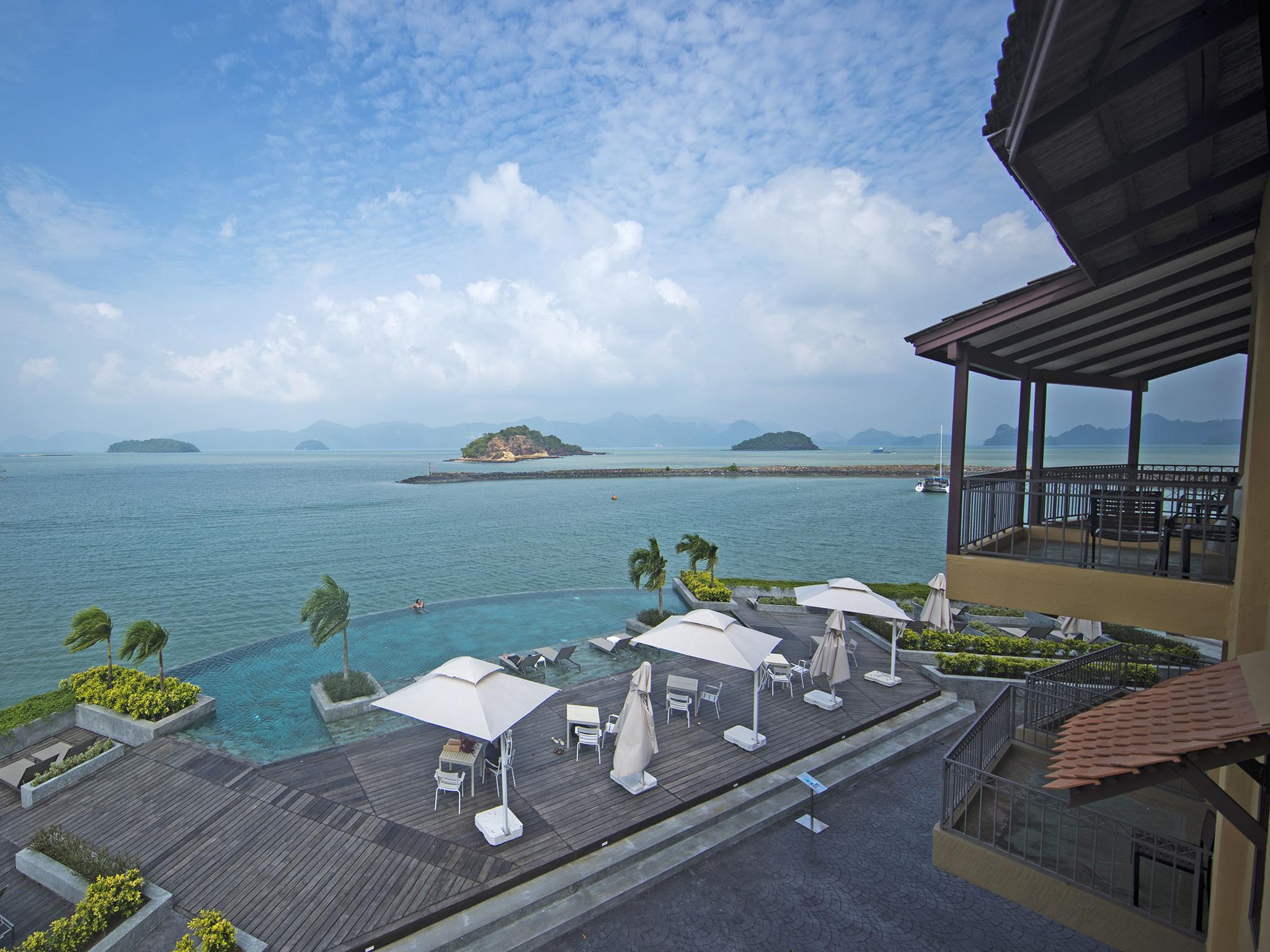 Resorts World Langkawi Pantai Cenang  Exterior photo